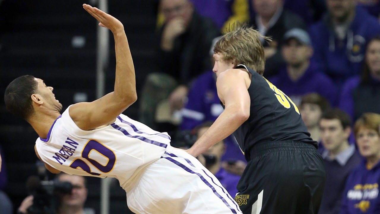 Tuttle lifts No. 18 Northern Iowa to upset of No. 12 Wichita State